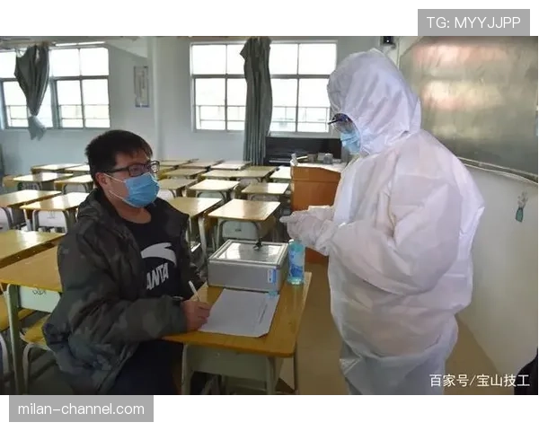 身体接触判罚解析:判罚标准与典型判定场景举例 身体接触判罚解析:判罚标准与典型判定场景举例